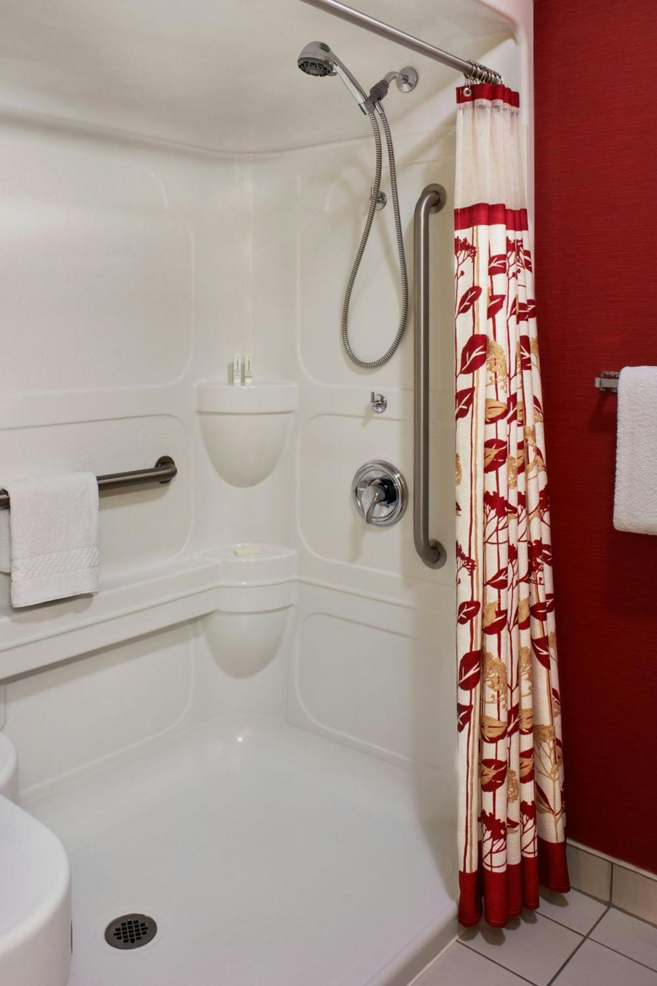 Courtyard By Marriott Niagara Falls Exterior foto